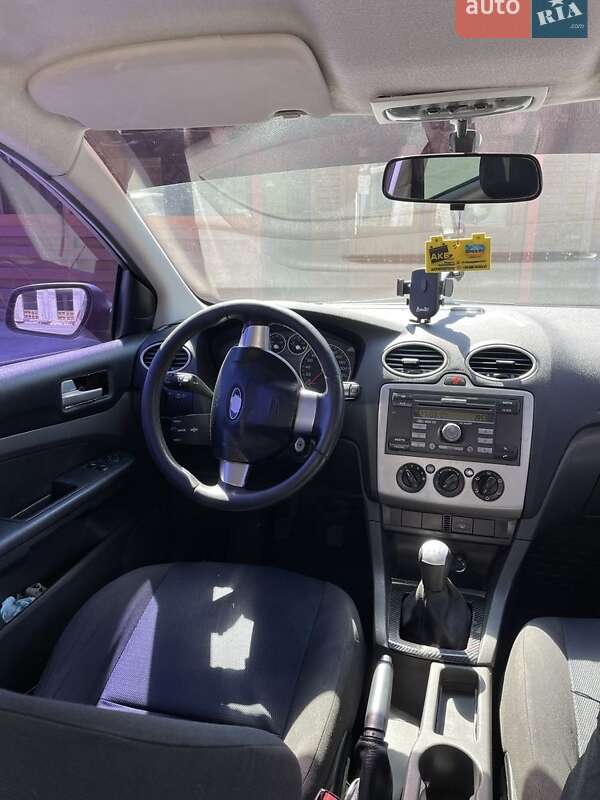 Хэтчбек Ford Focus 2007 в Житомире