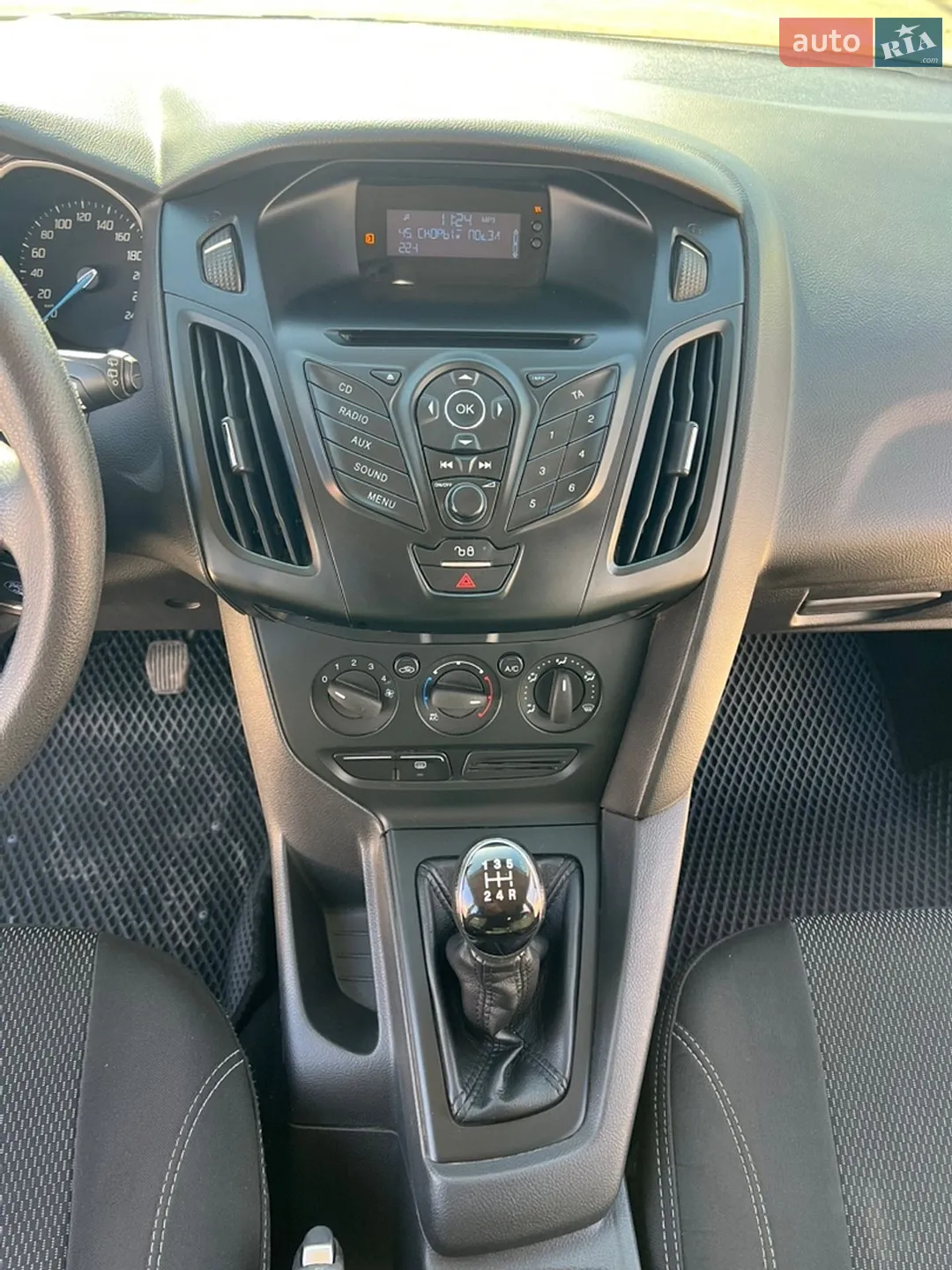 2012 Ford Focus - мініатюра 18