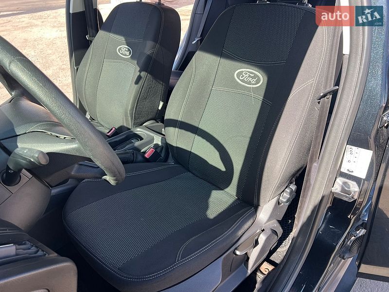 Хэтчбек Ford Focus 2012 в Харькове