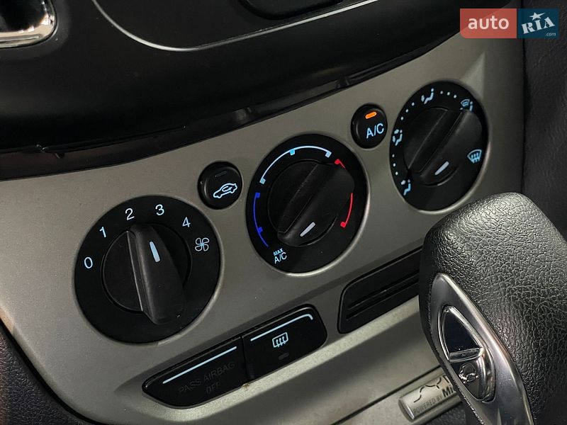 Хэтчбек Ford Focus 2013 в Одессе