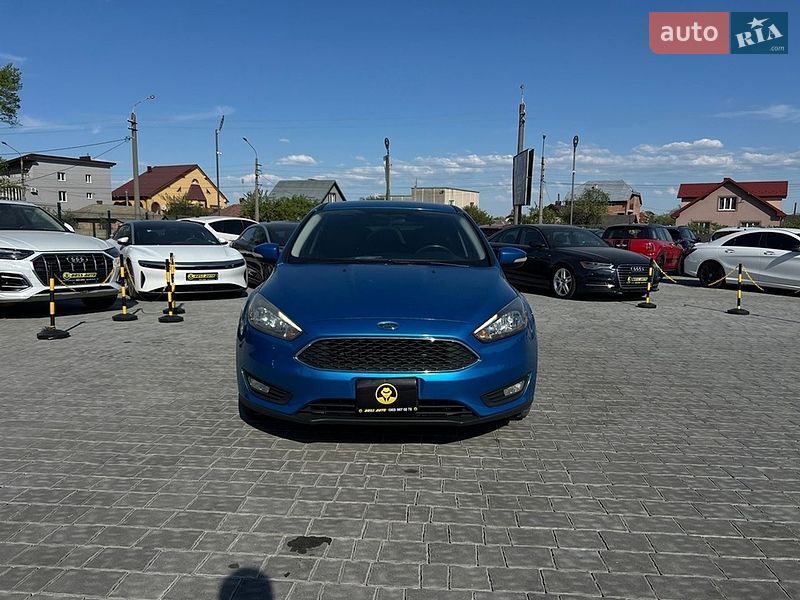 Хетчбек Ford Focus 2015 в Івано-Франківську