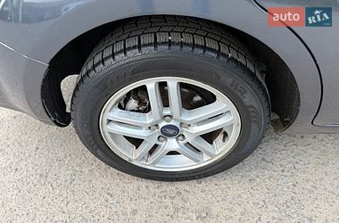 Універсал Ford Focus 2005 в Звягелі