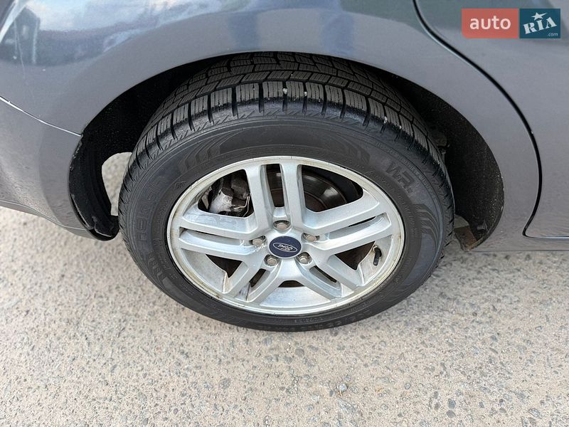 Універсал Ford Focus 2005 в Звягелі