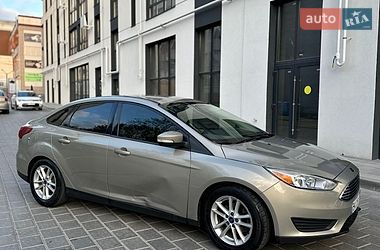 Седан Ford Focus 2015 в Ровно
