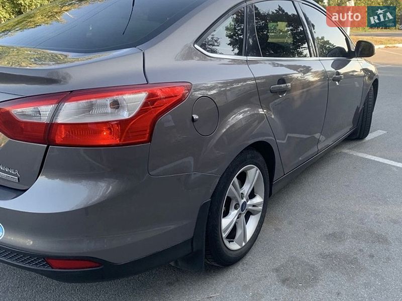 Седан Ford Focus 2013 в Києві