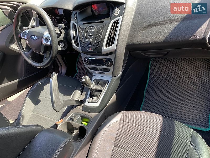 Седан Ford Focus 2013 в Києві