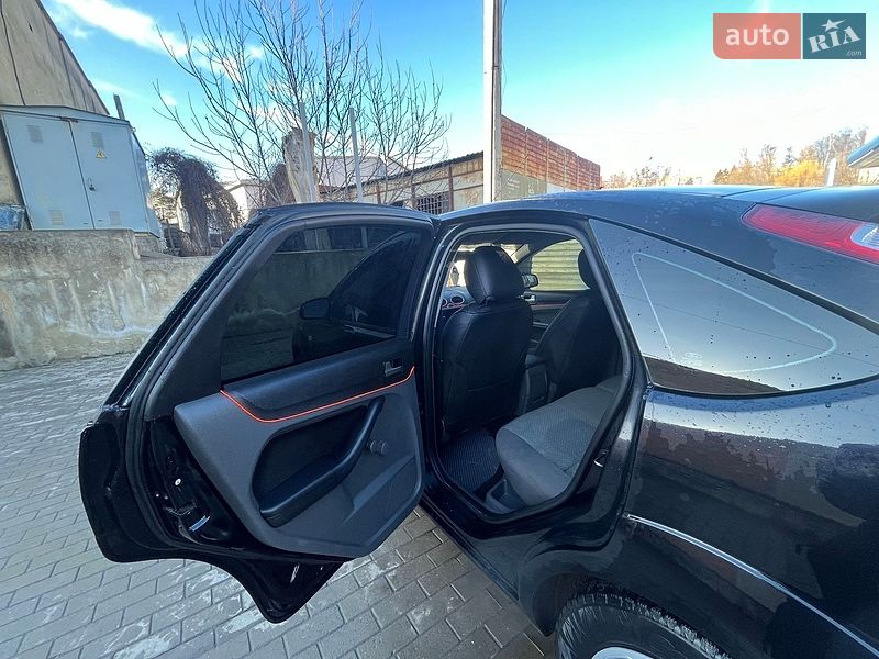 Хетчбек Ford Focus 2007 в Чернівцях