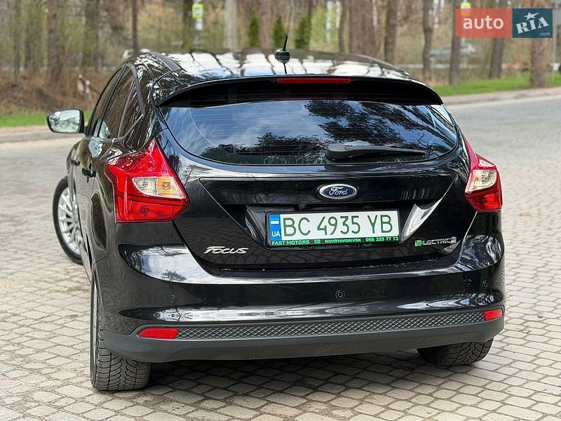 Хетчбек Ford Focus 2012 в Дрогобичі