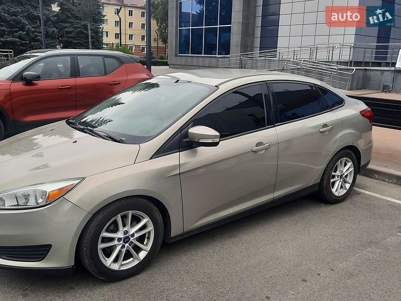 Седан Ford Focus 2015 в Чернігові