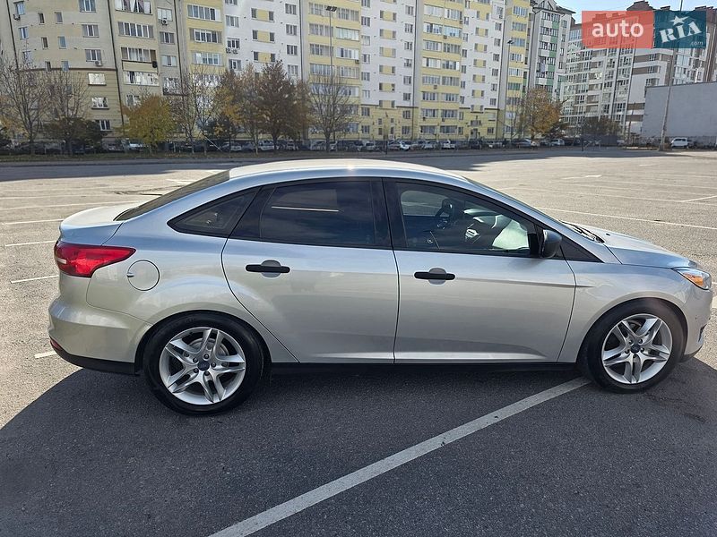 Седан Ford Focus 2015 в Івано-Франківську