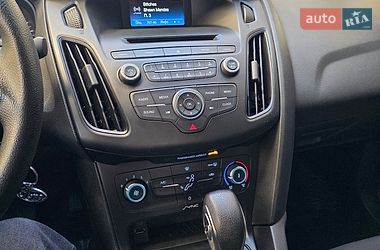 Седан Ford Focus 2015 в Івано-Франківську