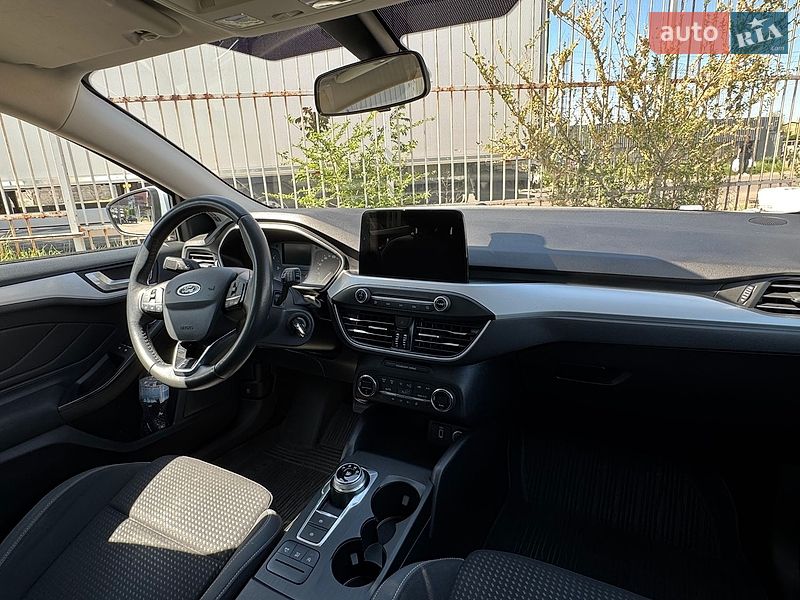 Хетчбек Ford Focus 2019 в Дніпрі