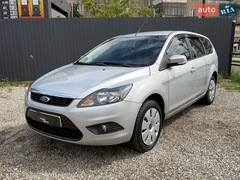 Універсал Ford Focus 2010 в Івано-Франківську