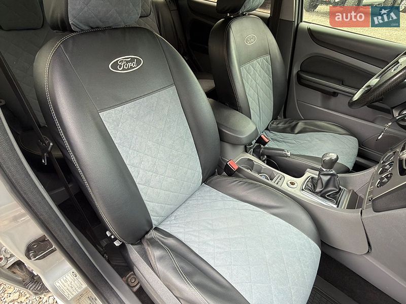 Універсал Ford Focus 2010 в Івано-Франківську