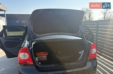 Седан Ford Focus 2011 в Львові