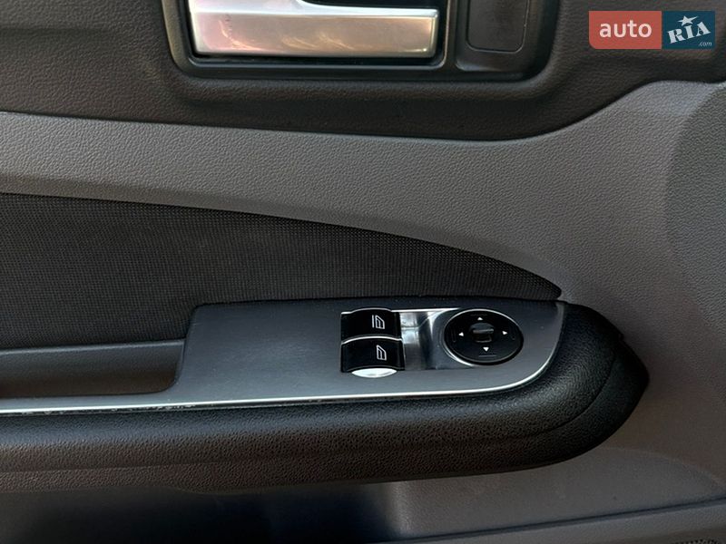 Седан Ford Focus 2011 в Львові