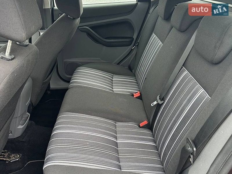 Универсал Ford Focus 2008 в Ровно