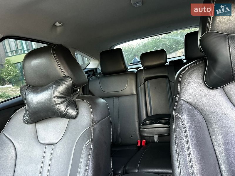 Хэтчбек Ford Focus 2014 в Софиевской Борщаговке