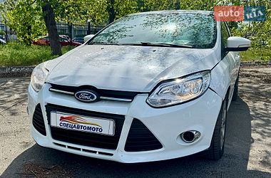 Седан Ford Focus 2014 в Киеве