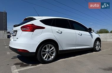 Хэтчбек Ford Focus 2016 в Ирпене