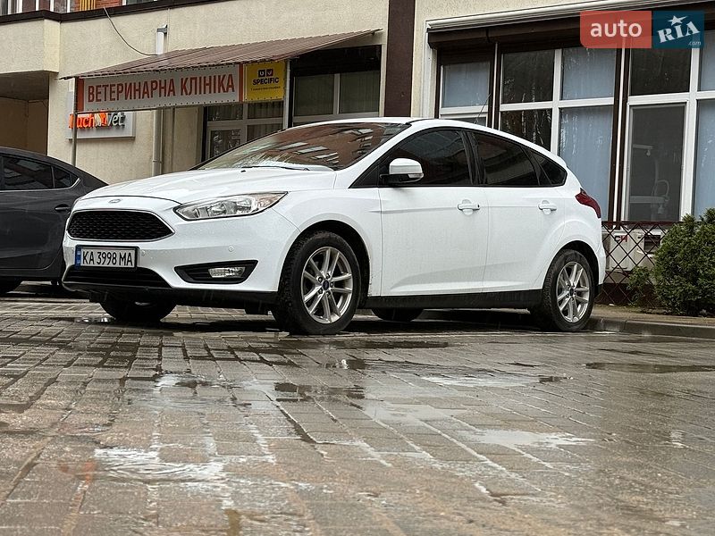 Хэтчбек Ford Focus 2016 в Ирпене