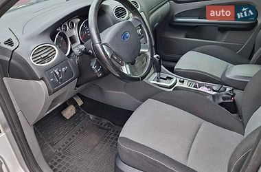 Хетчбек Ford Focus 2010 в Новомиргороді