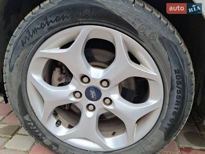 Хетчбек Ford Focus 2010 в Новомиргороді