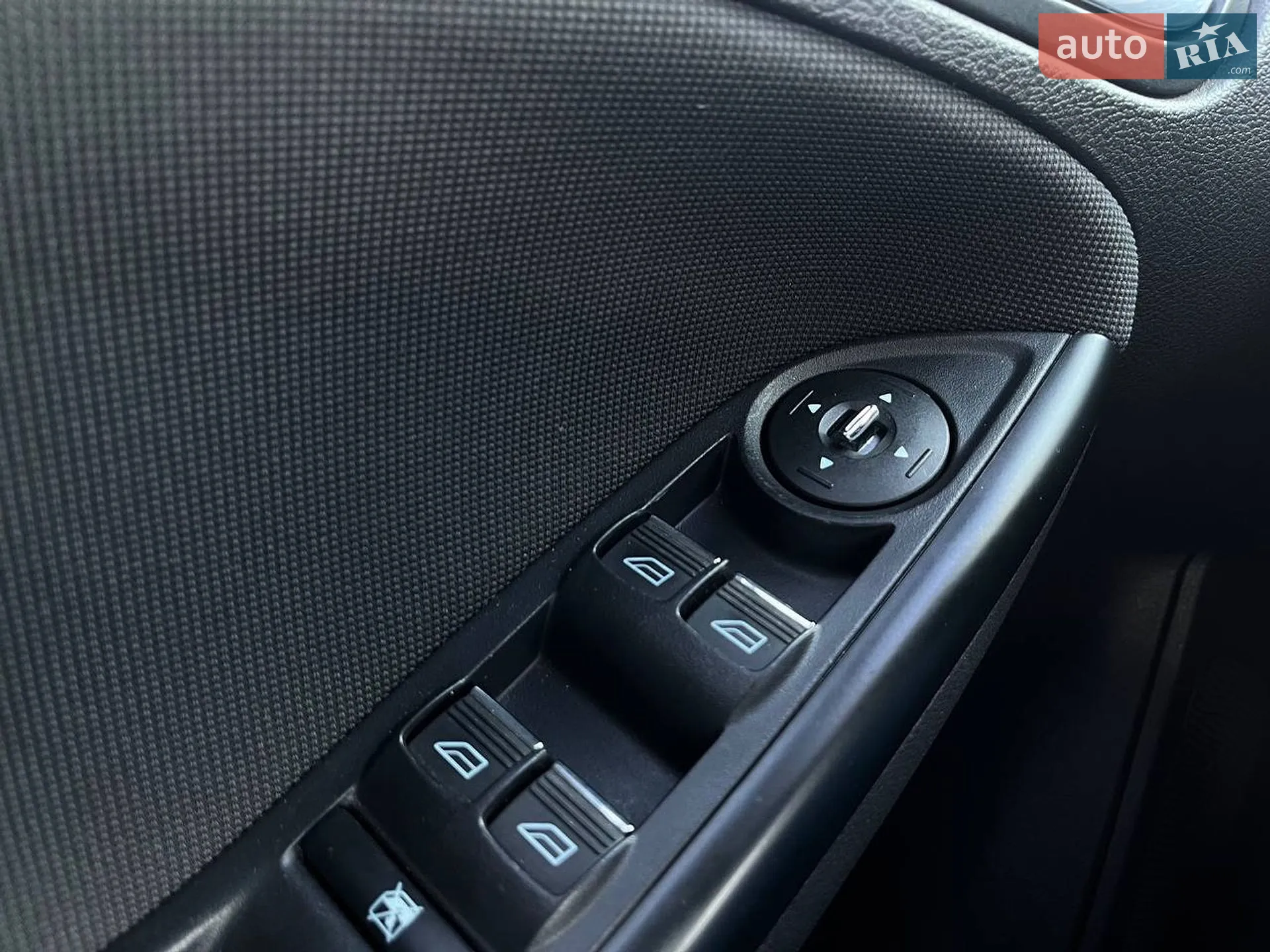 2013 Ford Focus - мініатюра 16