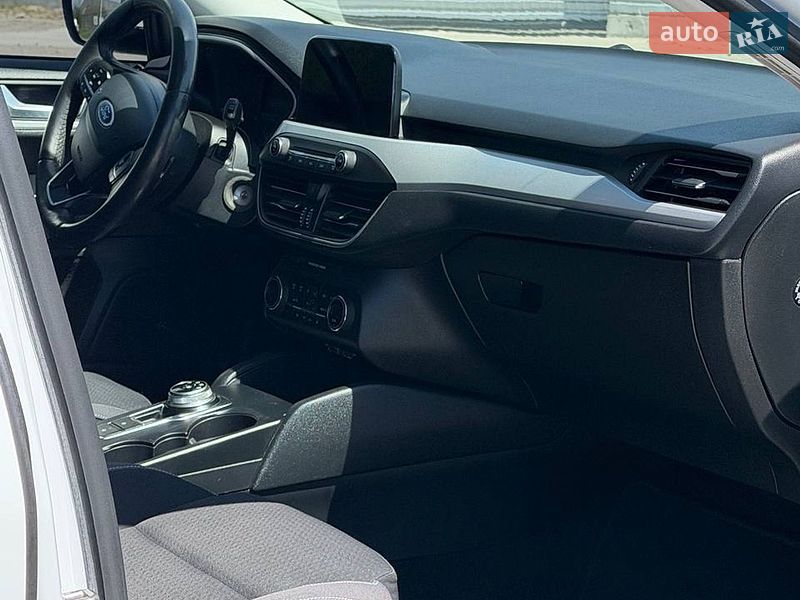 Хетчбек Ford Focus 2018 в Черкасах