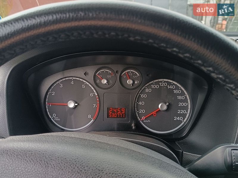 Хетчбек Ford Focus 2010 в Києві