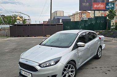 Хэтчбек Ford Focus 2014 в Киеве