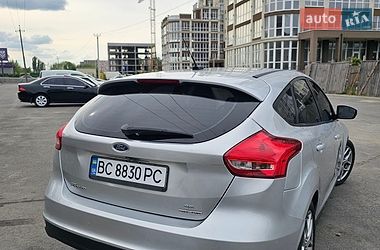 Хэтчбек Ford Focus 2014 в Киеве