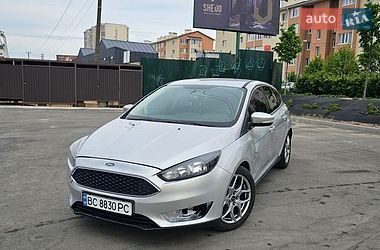 Хэтчбек Ford Focus 2014 в Киеве