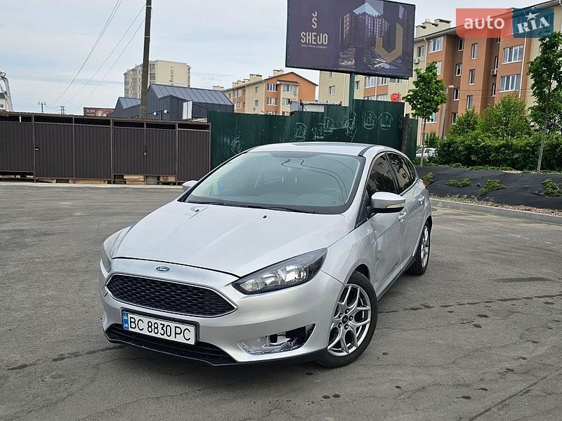 Хэтчбек Ford Focus 2014 в Киеве