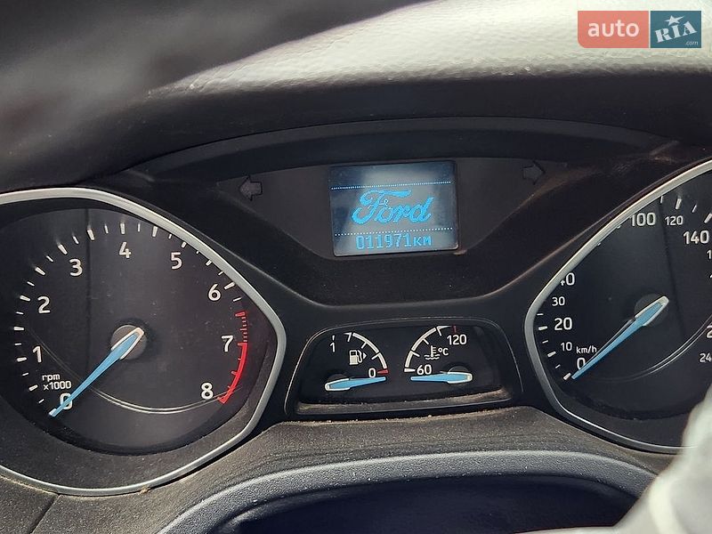 Седан Ford Focus 2017 в Черновцах
