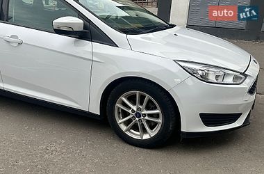 AUTO.RIA – Продам Форд Фокус 2015 (AI3997II) бензин 2.0 седан бу у