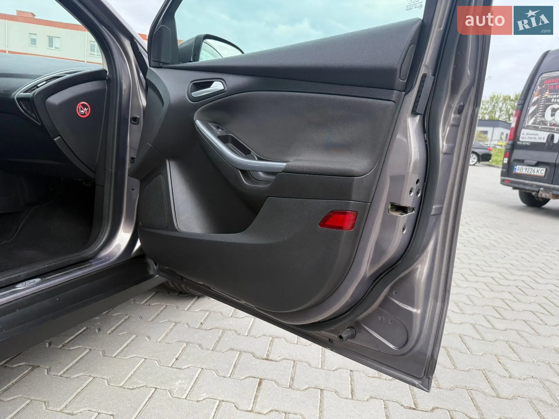 2011 Ford Focus - мініатюра 41