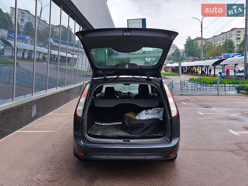 Універсал Ford Focus 2010 в Києві