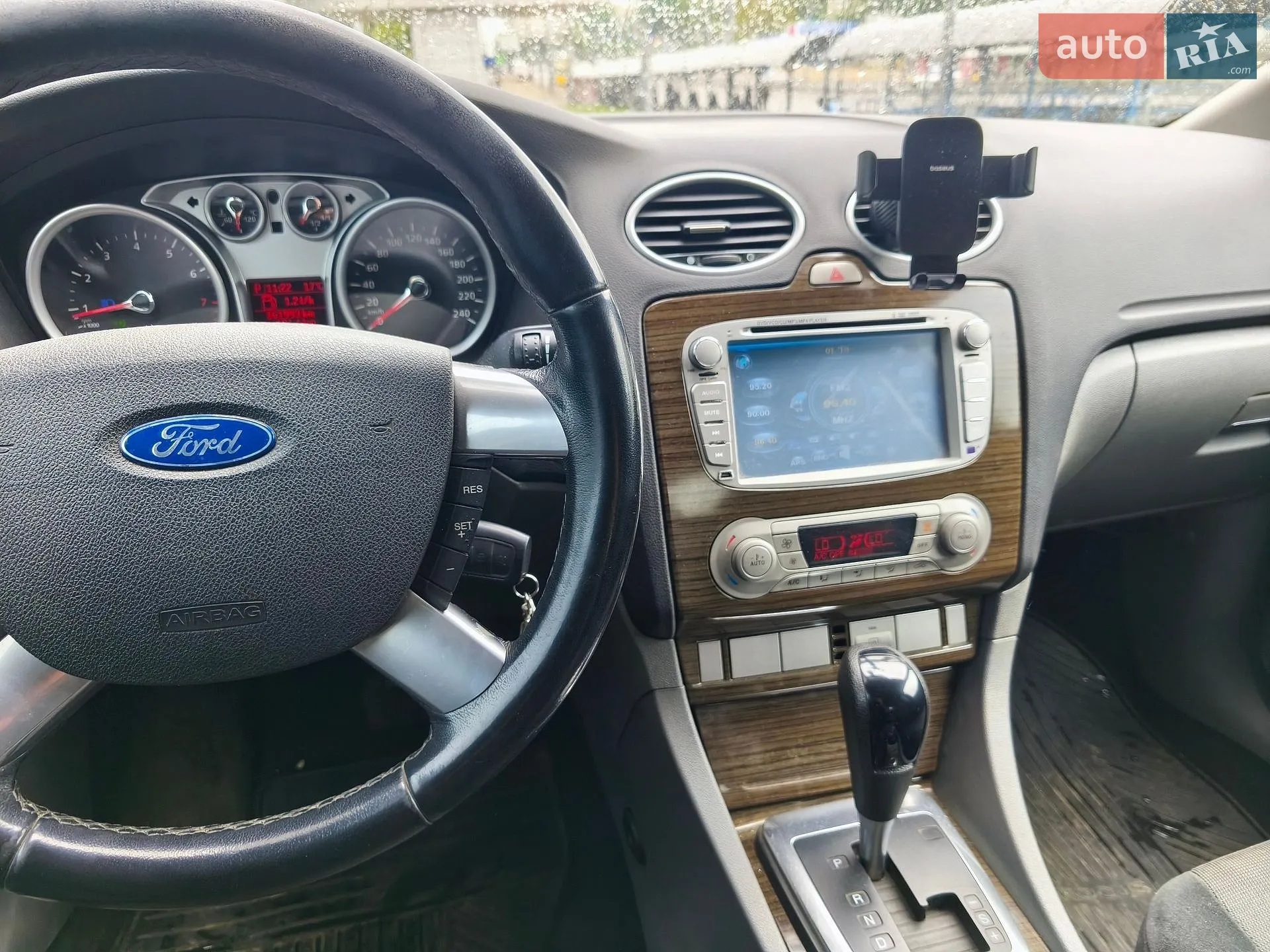 2010 Ford Focus - мініатюра 12