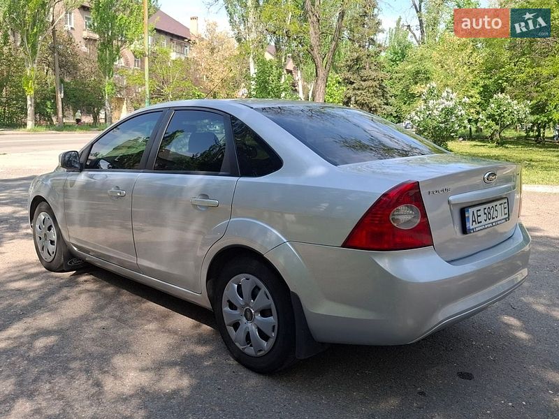 Седан Ford Focus 2010 в Запорожье