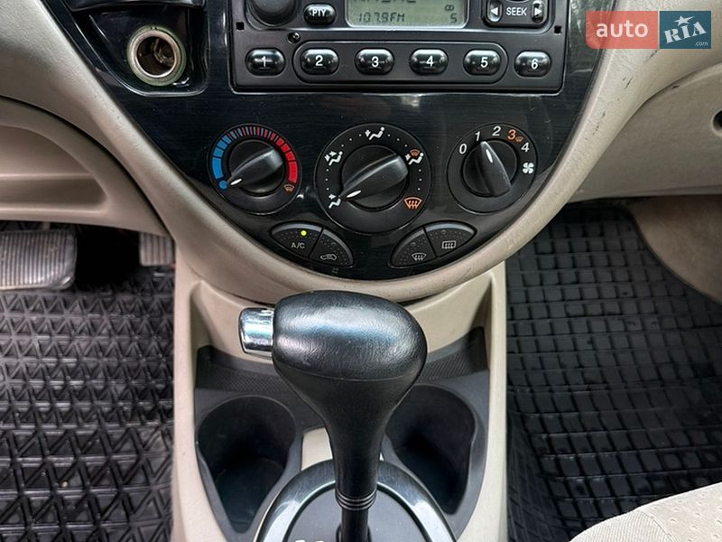 Седан Ford Focus 2003 в Києві