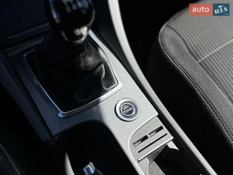 Универсал Ford Focus 2010 в Луцке