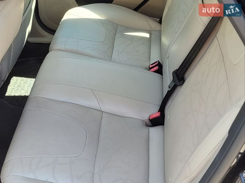 Хетчбек Ford Focus 2013 в Сумах
