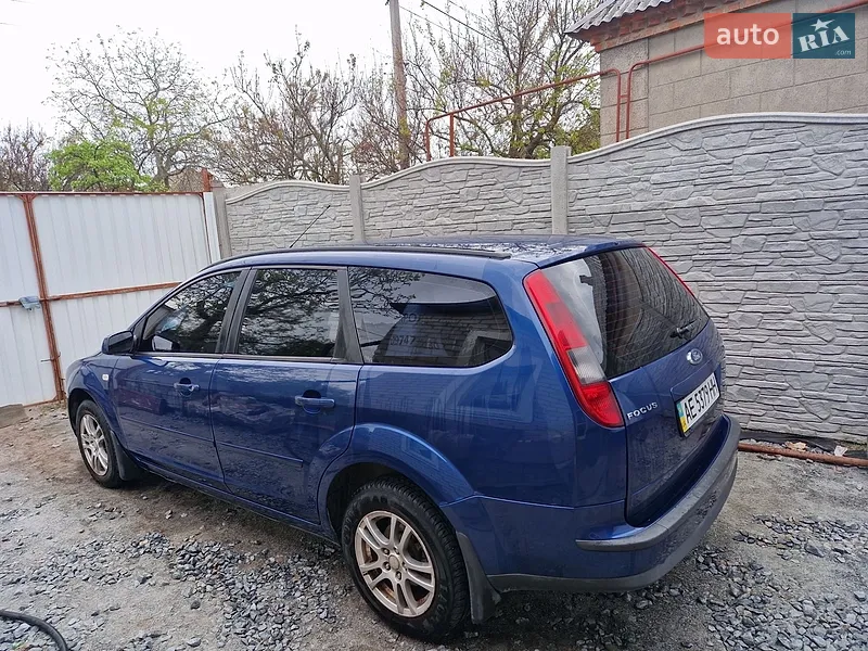 Ford Focus 2007 VIN WF0WXXGCDW7Y55629 фото оголошення 16 з 75
