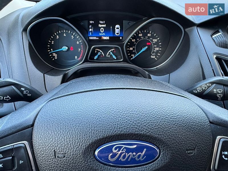 Хэтчбек Ford Focus 2016 в Киеве