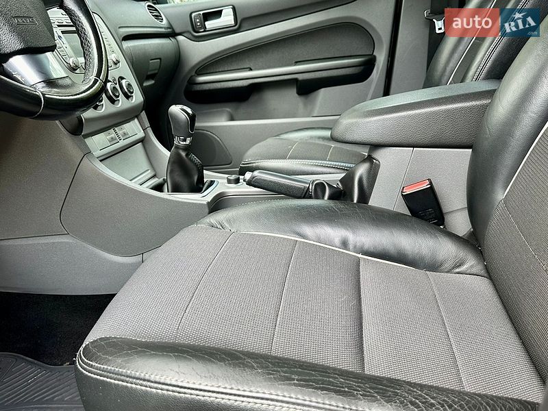Універсал Ford Focus 2009 в Дрогобичі