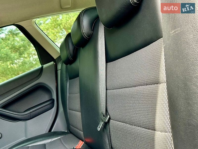 Універсал Ford Focus 2009 в Дрогобичі