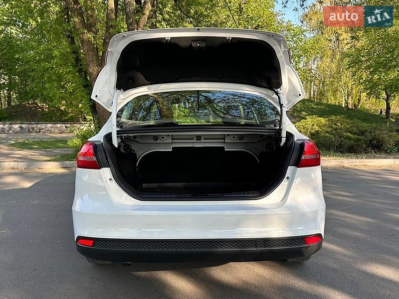 Седан Ford Focus 2017 в Черкассах