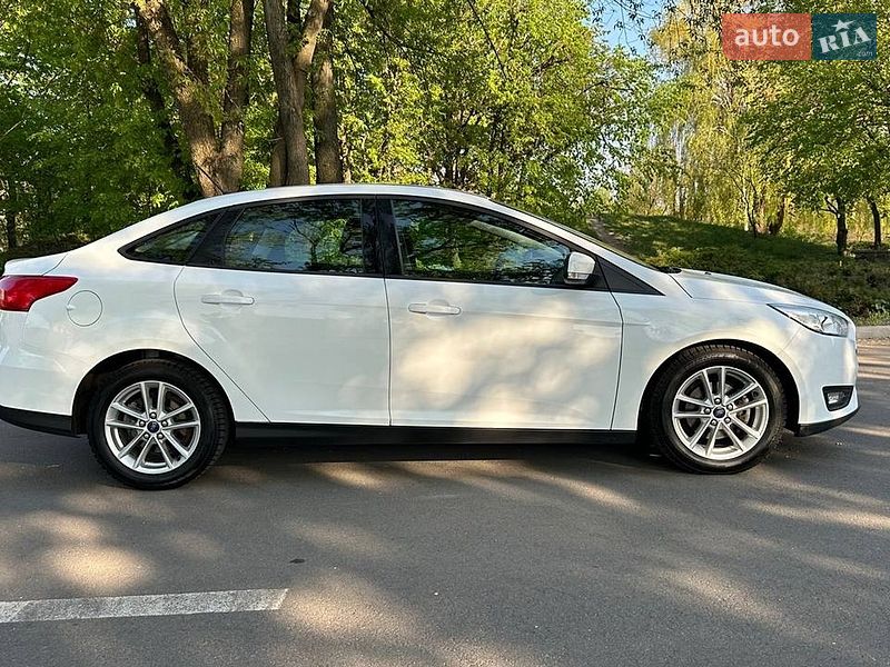 Седан Ford Focus 2017 в Черкассах