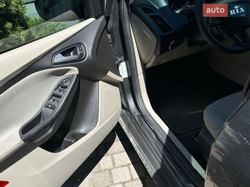 Седан Ford Focus 2015 в Києві